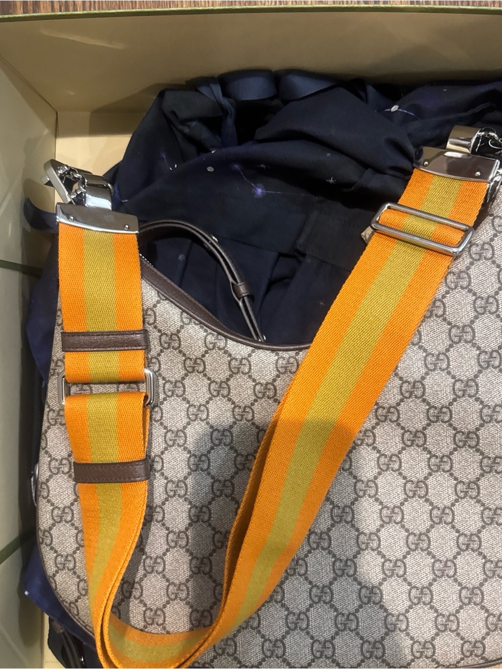 Gucci/Beige GG Supreme Shoulder Hobo Bag with Removable Striped Strap/NWT! - Picture 9 of 16